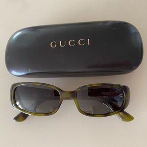 Women’s Gucci rectangular dark tortoise sunglasses